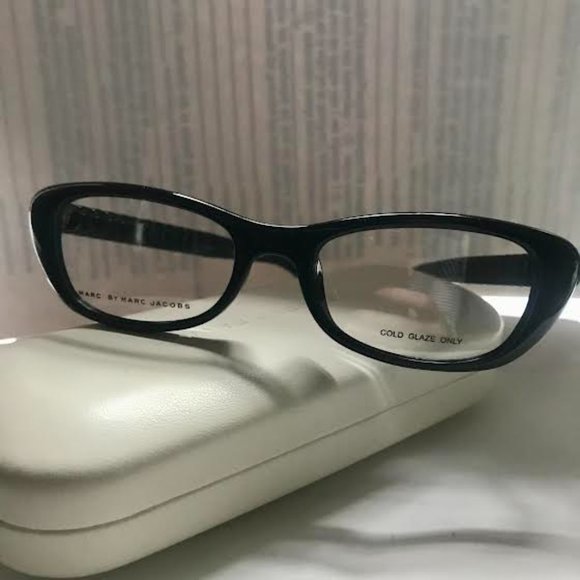 Marc Jacobs glasses frames. Brand new in case. - Picture 4 of 5